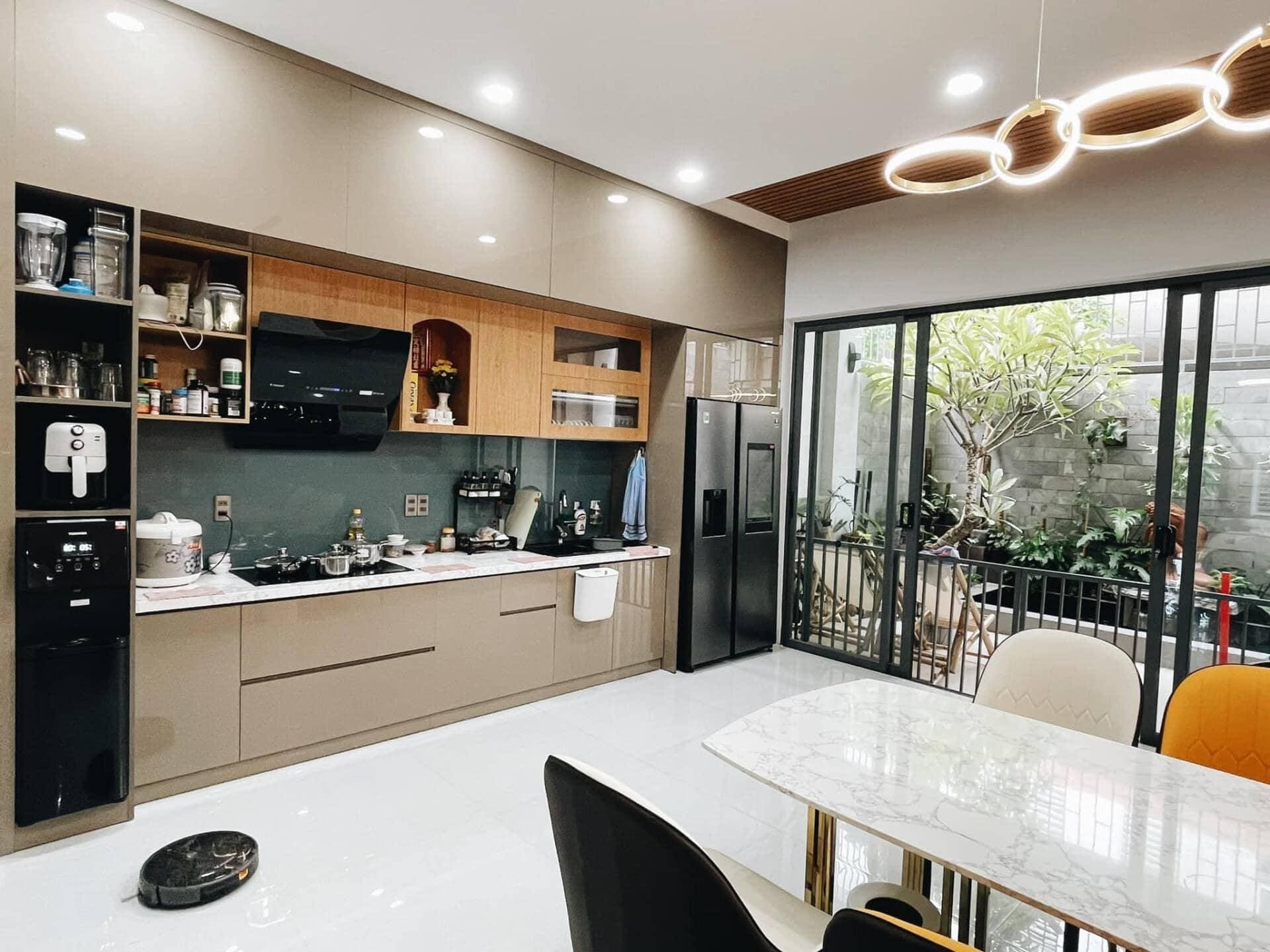 Hoàn thiện nội thất nhà phố hiện đại chị Ánh ở quận 6 11 22
