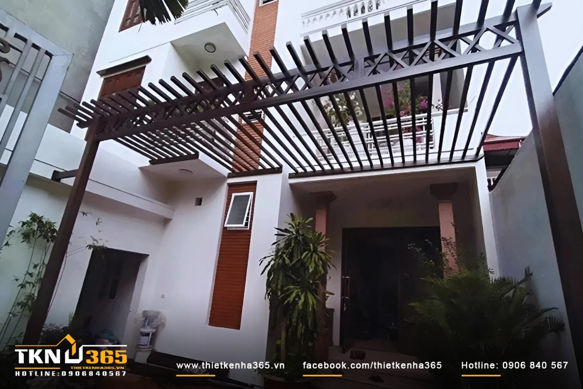 Mẫu thiết kế nhà cấp 4 có giàn trồng hoa tươi thu hút mọi ánh nhìn
