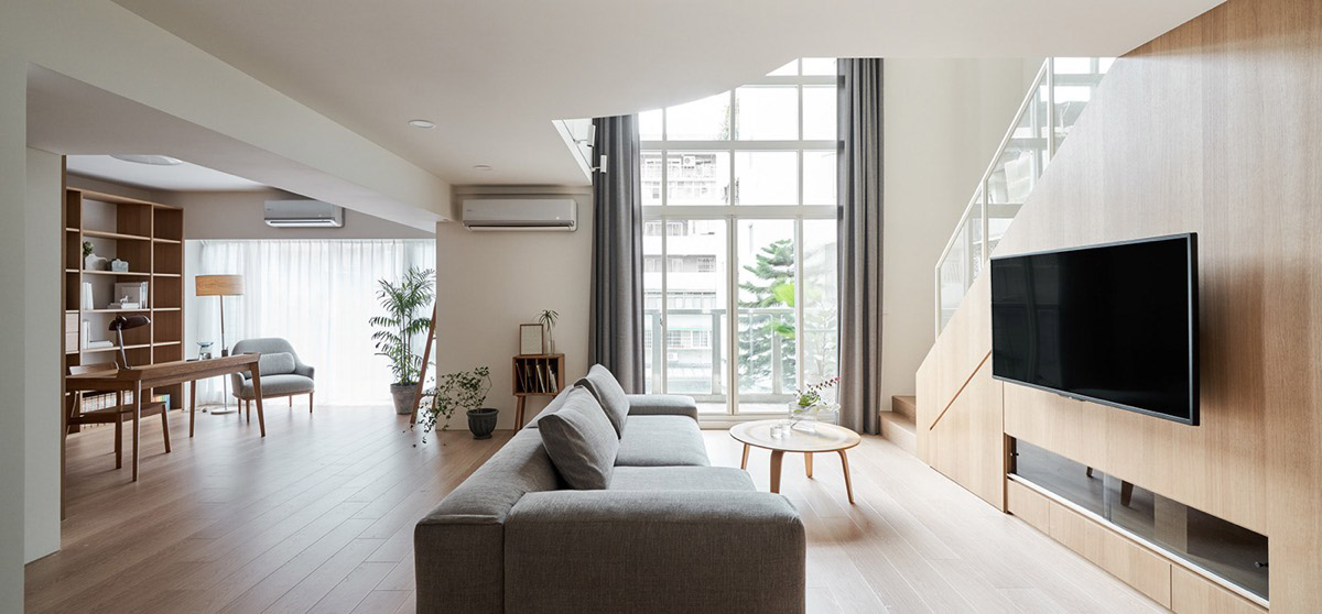 Mẫu thiết kế nhà 30m2 2 tầng có giếng trời và cửa sổ lớn thông thoáng. 