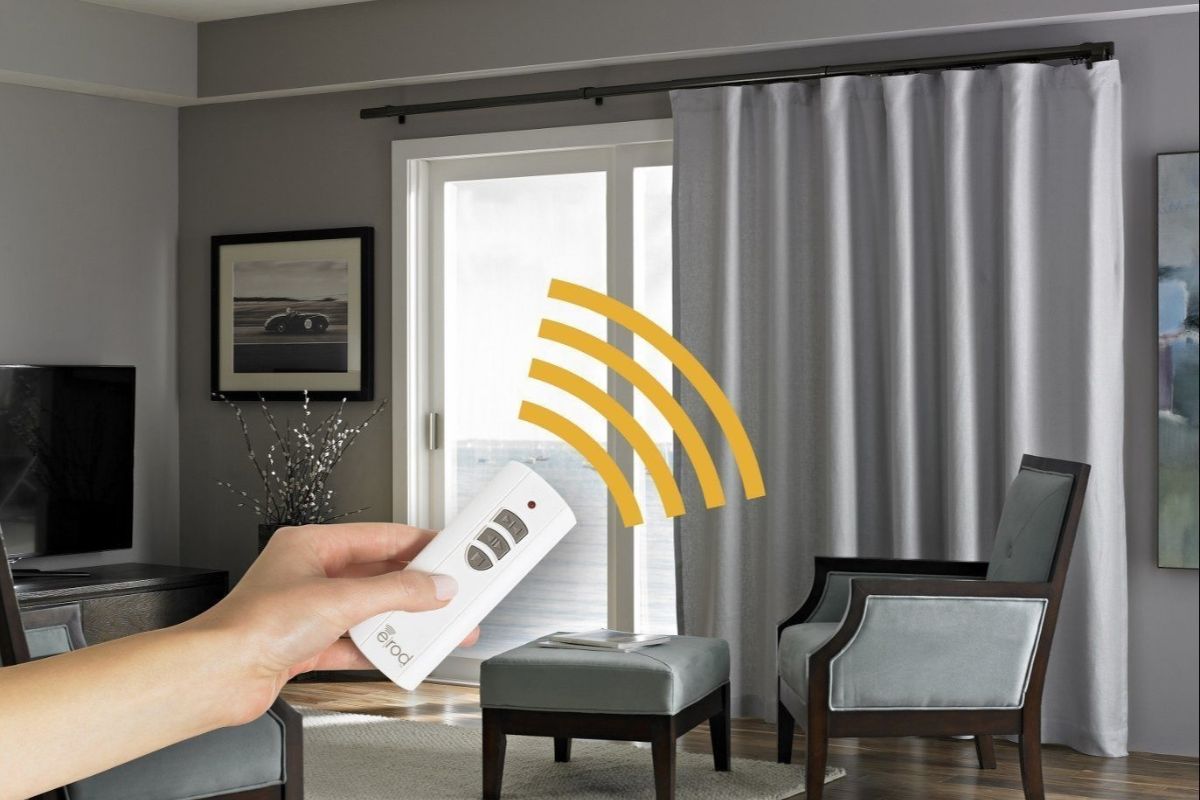 Rèm cửa tự động vận hành linh hoạt thông qua remote