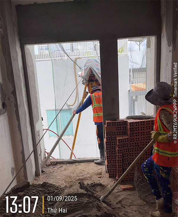 Tiến độ nhà phố 1 trệt 2 lầu 1 tum - Chị Mỹ - Quận 8 49 nha chi my quan 8 010925 1