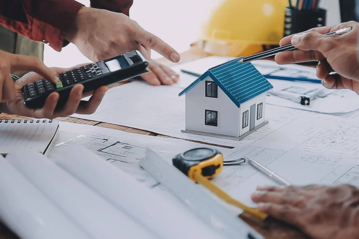 Gia chủ và kiến trúc sư cần trao đổi kỹ lưỡng các yếu tố liên quan trước khi lên phương án thiết kế phù hợp (Ảnh: Sưu tầm)
