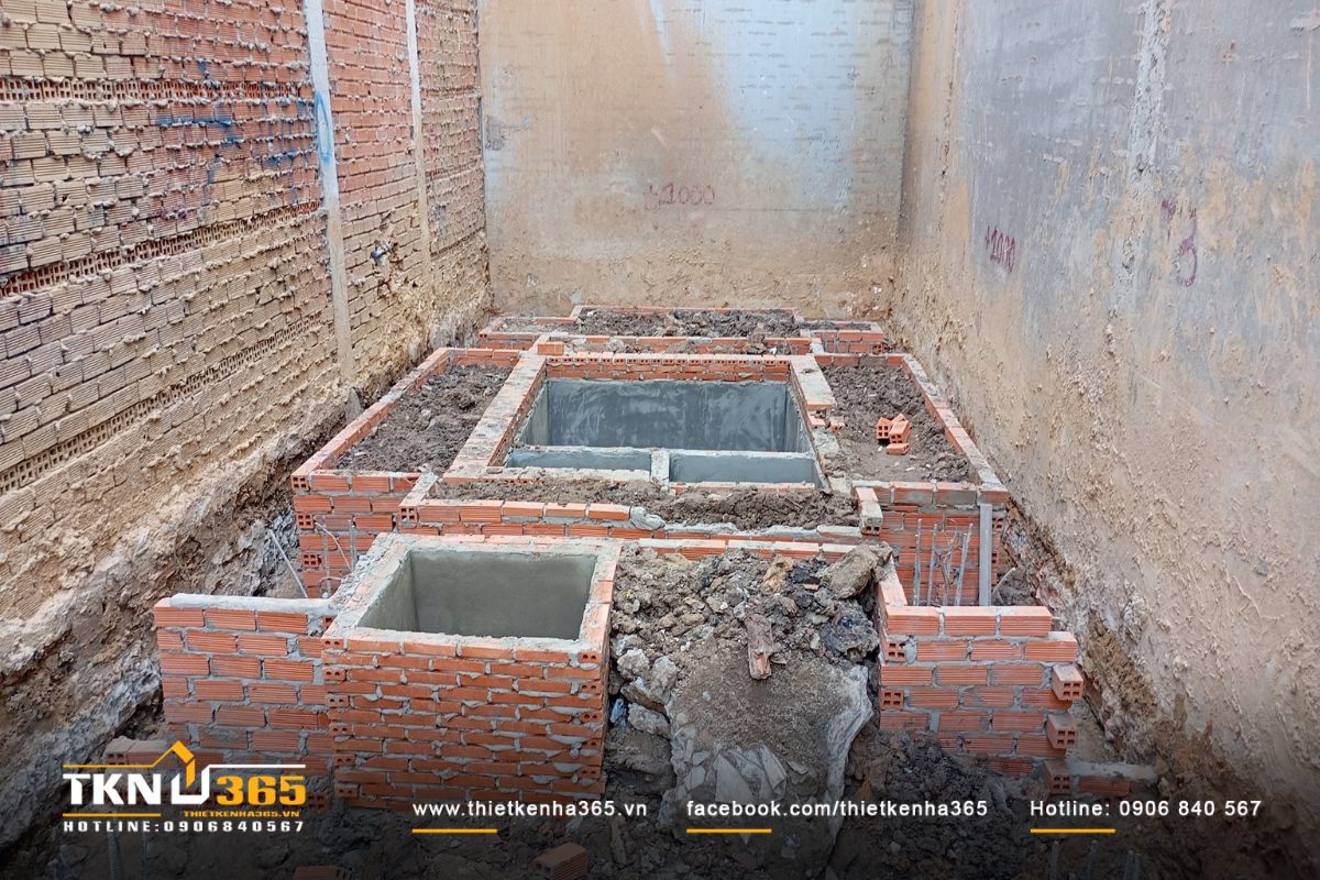 Hình ảnh thi công móng và bể phốt