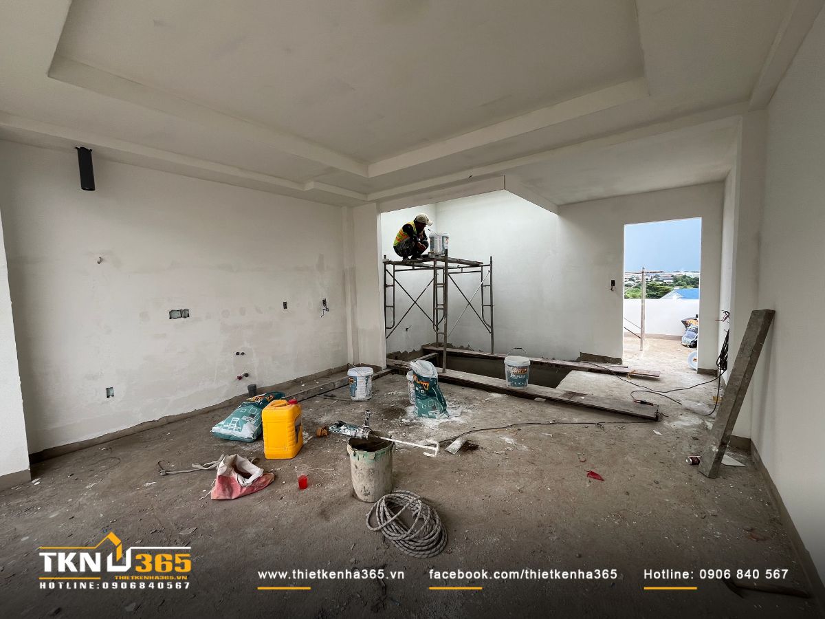Hình ảnh sơn tường bên trong và bên ngoài nhà phố 1 trệt 2 lầu 1 sân thượng M’S House