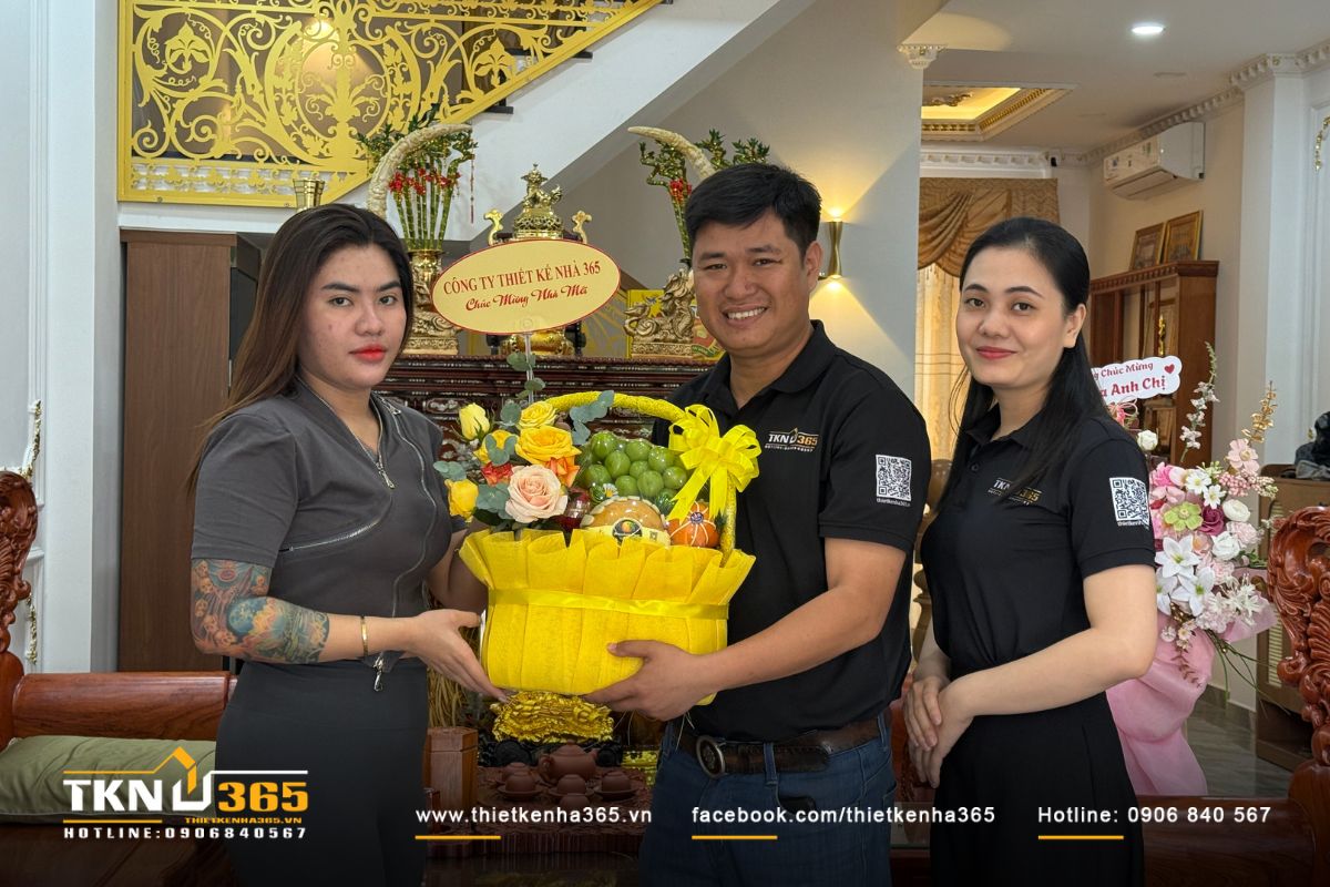Hình ảnh lễ bàn giao nhà phố 1 trệt 2 lầu 1 sân thượng M’S House