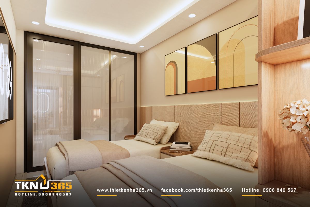 Bề mặt gỗ thô mộc kết hợp ánh sáng vàng dịu giúp không gian nghỉ ngơi trở nên ấm áp và dễ chịu