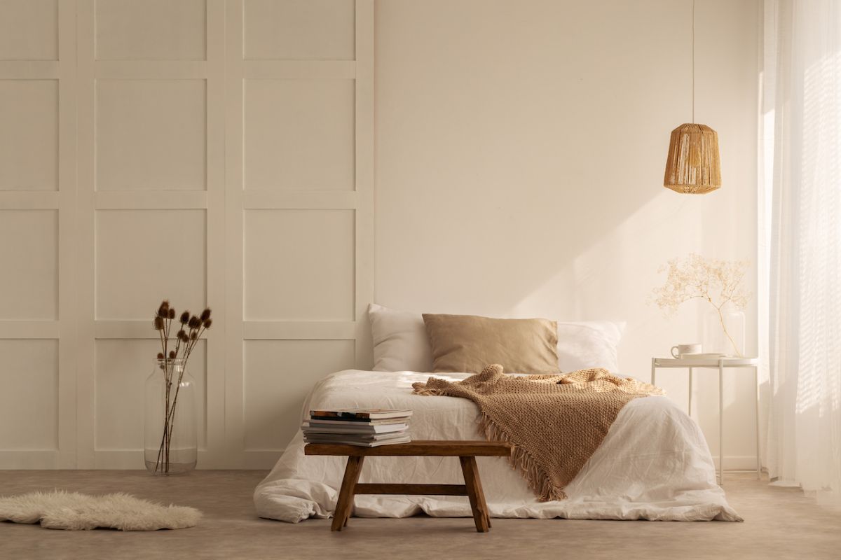 So với minimalism, phong cách wabi sabi chú trọng nhiều hơn đến yếu tố cảm xúc và đề cao không gian sống ấm áp (Ảnh: Sưu tầm)