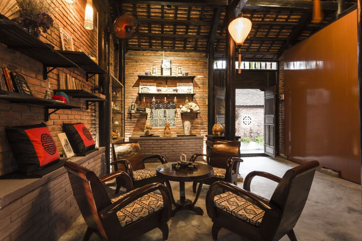 Phong Cách Rustic Là Gì? Đặc Trưng, Vật Liệu & Cách Ứng Dụng Trong Thiết Kế Nội Thất 6 Phong cách Rustic cổ điển ưu tiên giữ lại nhiều dấu vết tự nhiên trên bề mặt vật liệu (Ảnh: Sưu tầm)