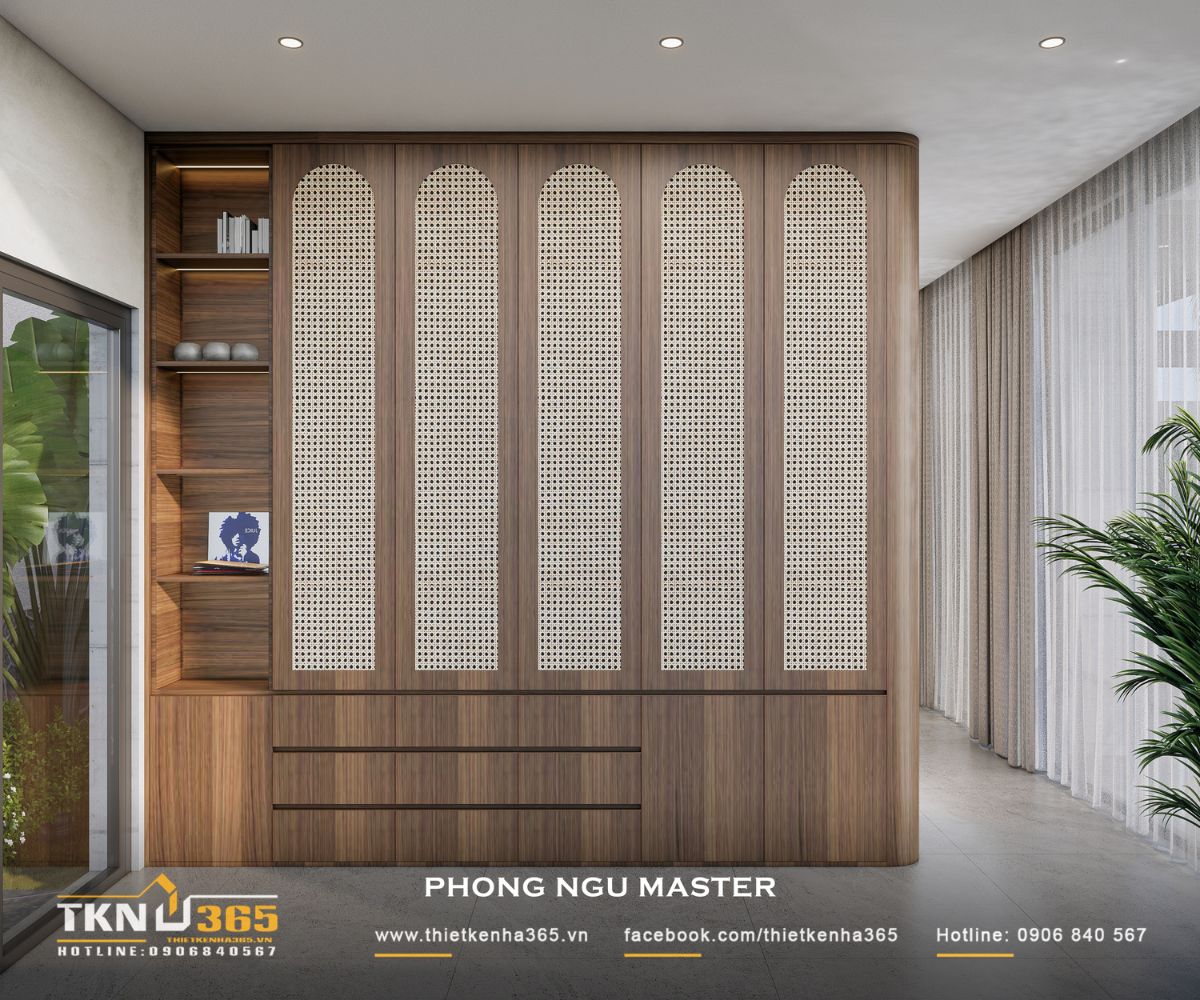 Nhà phố 1 tầng 8x15m biến khoảng sân rộng thành không gian nghỉ dưỡng mỗi ngày 40 Hệ tủ lớn với cánh đan mây và các hộc mở đáp ứng nhu cầu lưu trữ của phòng ngủ master, đồng thời bổ sung chất liệu tự nhiên cho nội thất nhà phố 1 tầng